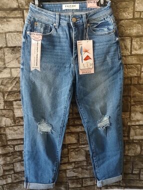 ENJEAN High-Rise Distressed Blue Women's Jeans
